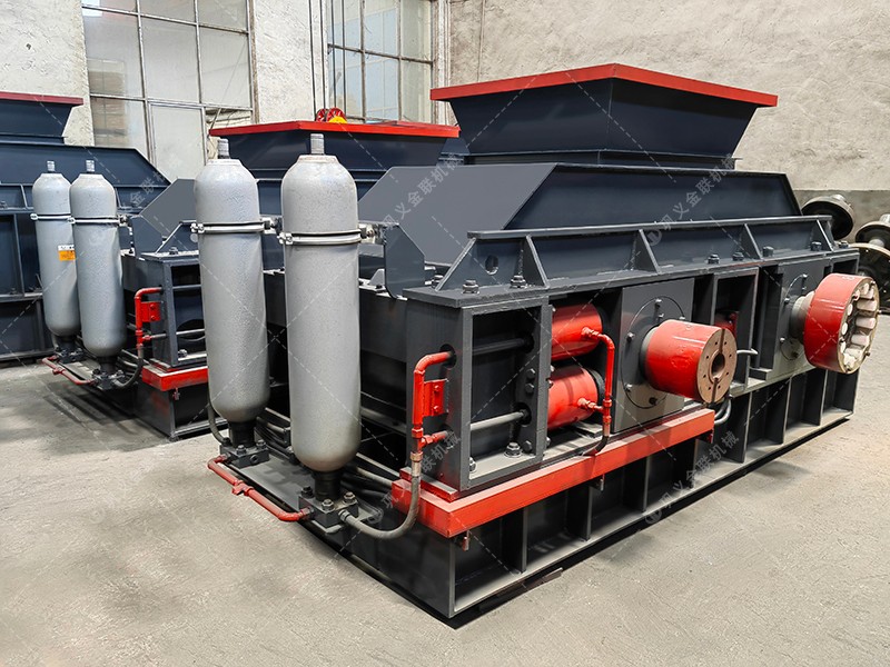 對輥機(jī)_小型對輥機(jī),磚廠用對輥機(jī)設(shè)備,對輥細(xì)碎機(jī),對滾破碎機(jī)價格 對輥機(jī)_小型對輥機(jī),磚廠用對輥機(jī)設(shè)備,對輥細(xì)碎機(jī),對滾破碎機(jī)價格